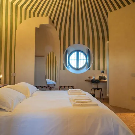 Torre Veglio Lodge *